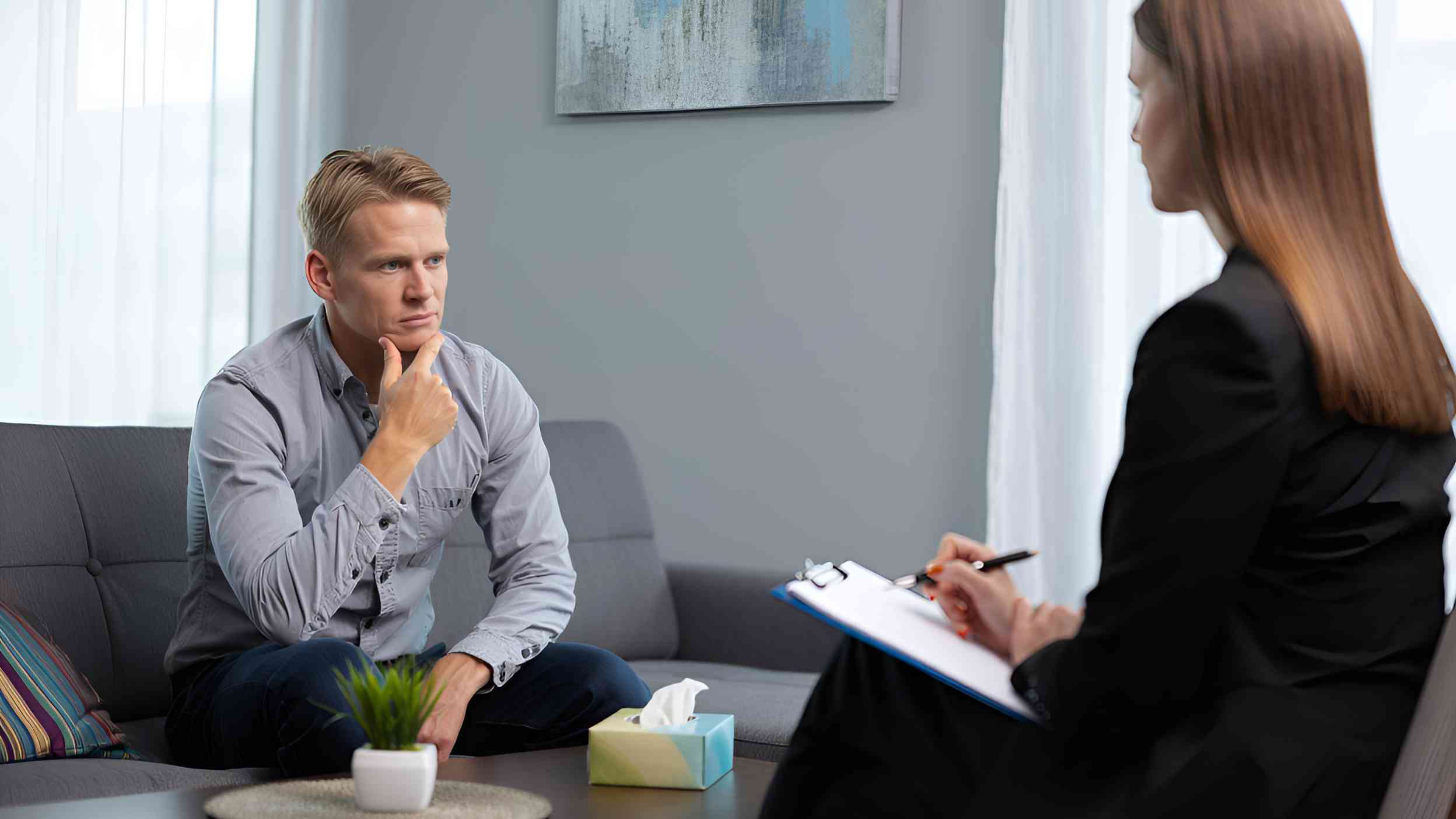 Пациент общается с частным психиатром